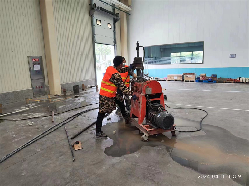 瑞金厂房地面下沉塌陷注浆加固施工